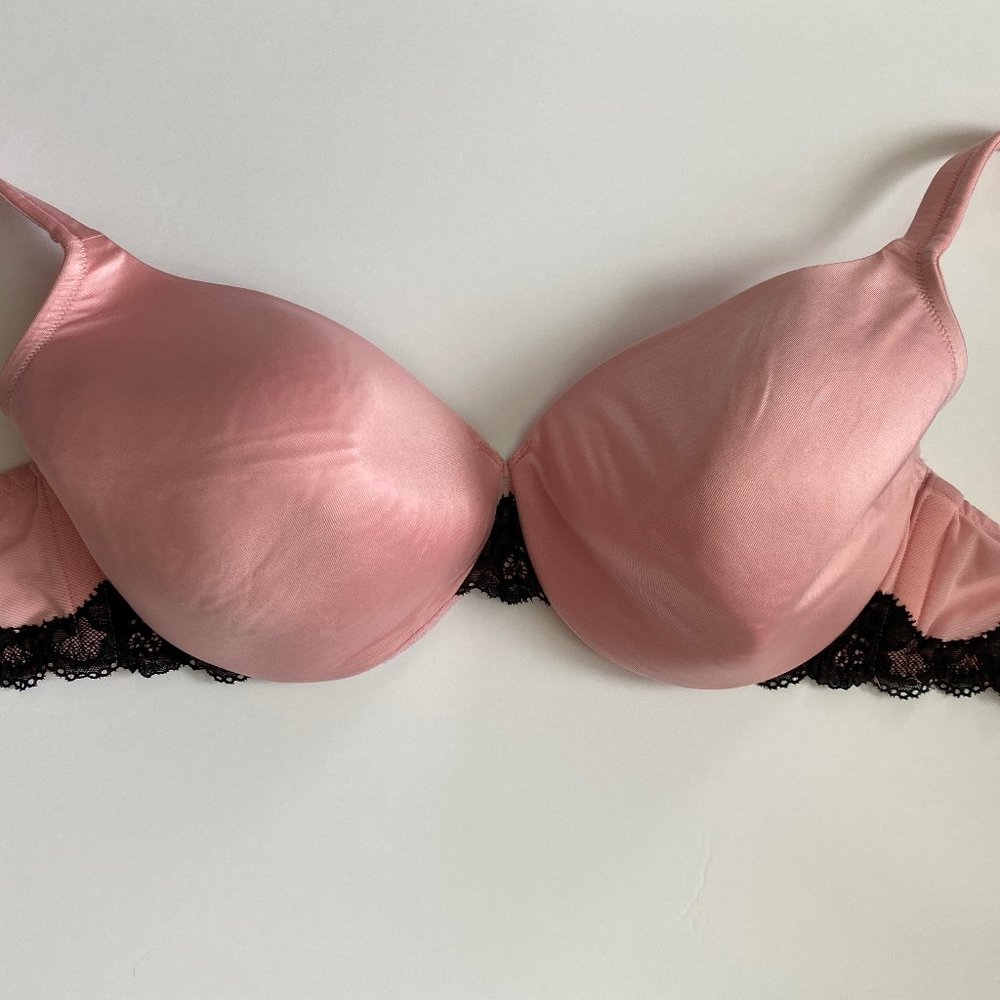 Cacique Intimates Pink Womens Bra Size 40DDD